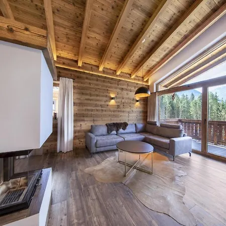 Chalet In Neukirchen Near Anfaengerpiste Neukirchen am Großvenediger