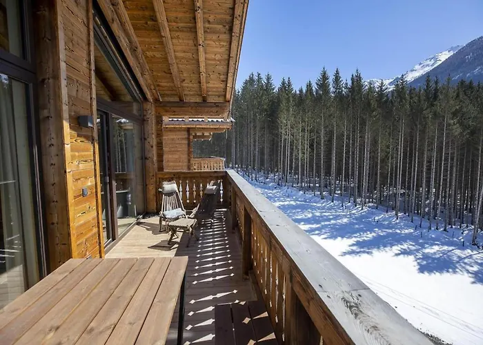 Chalet In Neukirchen Near Anfaengerpiste Neukirchen am Großvenediger