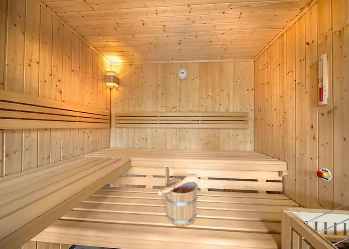 Chalet In Neukirchen Near Anfaengerpiste Neukirchen am Großvenediger