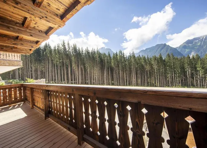 In Neukirchen Near Anfaengerpiste シャレー